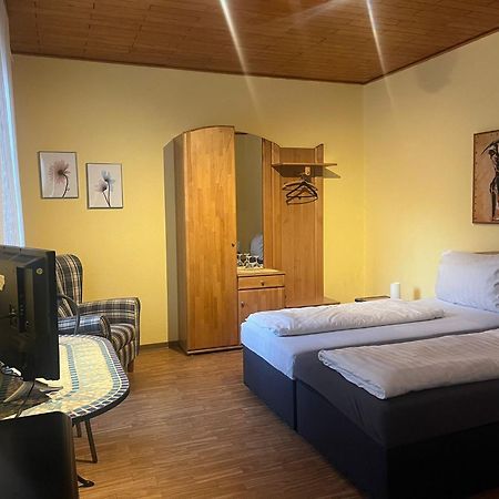 Danis Schlossschaenke Simmern Oda fotoğraf