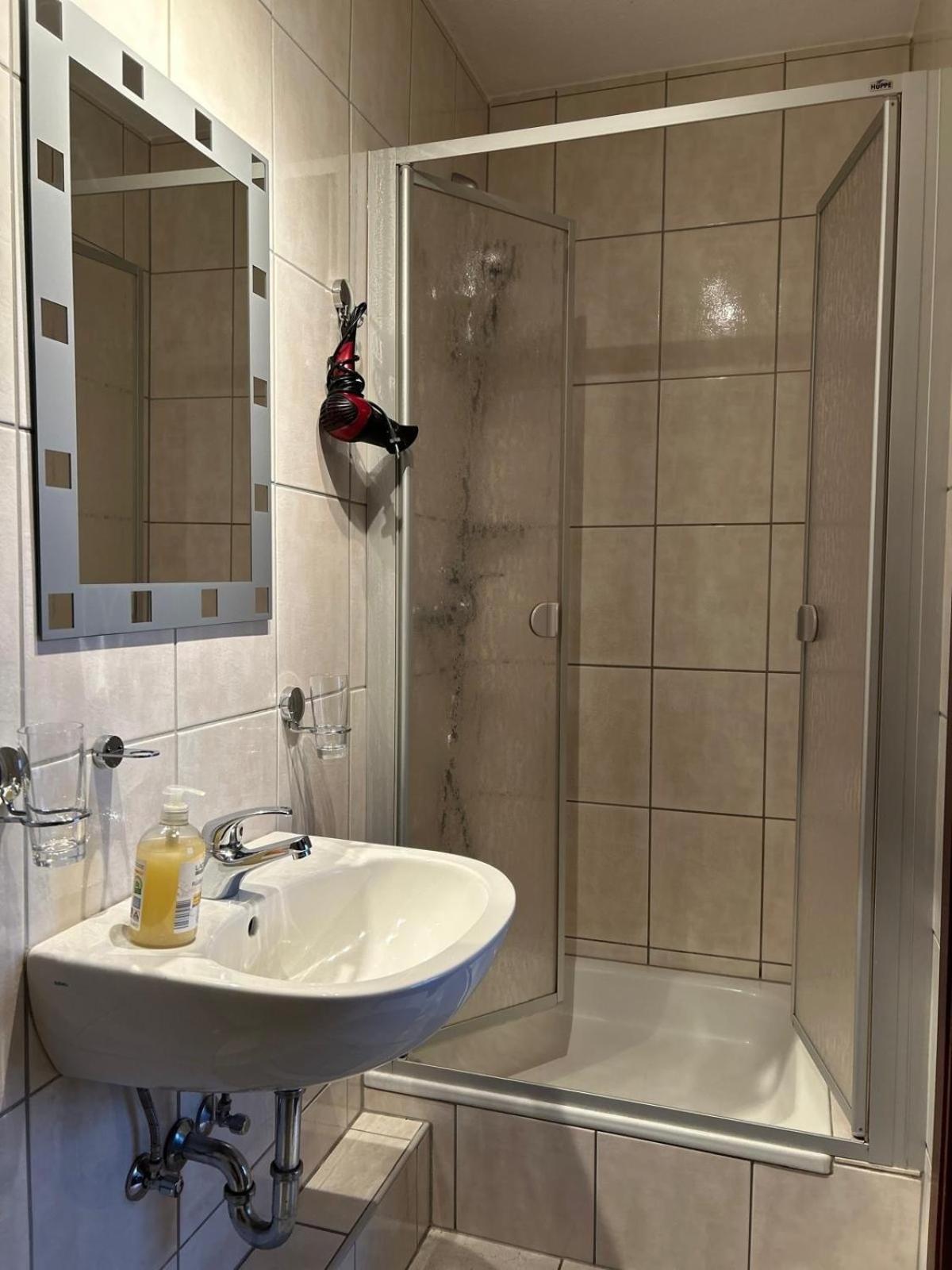 Danis Schlossschaenke Simmern Oda fotoğraf